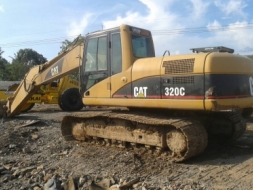 ขายแบคโฮ CAT 320C ขายคู่ 2คัน ราคาถูกๆมาแล้ว