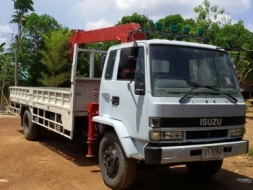 ขายISUZUร็อกกี้ 175แรงยาว7.20เมตร ติดเครน 4.5ตัน 4ปลอก 3ชัก เครื่องดี แคชซีสวย ยางดี ภายในสวย รถสวยส