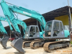 ขายรถขุด  KOBELCO SK120-3  มาคไฟร์ ซุปเปอร์ มีหลายคัน