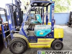 (รหัสสินค้าTHC1473) รถยกยี่ห้อKOMATSU รุ่น FD25T-12 ขนาด 2.0 TON เกียร์ AUTO ระบบ Diesel ยกสูง 3.0 m