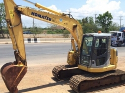 ขายรถแบคโฮ KOMATSU PC138US-3 ปี 2003 แอร์เย็น แทรค 70 ซม สภาพสวยพร้อมใช้ นำเข้าจากญี่ปุ่น มีVDOการทำ