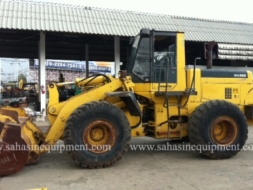 รถตัก ยี่ห้อ KOMATSU รุ่น WA380-3E S/N 102XX บจก.สหสินอีควิปเม้นท์ โทร.081-5851880, 02-5168100-1 www