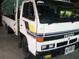 ขายISUZU NPR110แรง ยาว5เมตร เครื่องดีปี36 NPR59LU5M แคชซีสวย ยางดี ภายในสวย แอร์เย็น สภาพพร้อมใช้งาน