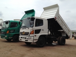 ลดราคาต้อนรับปีใหม่ ขายค่ะราคาไม่แพงโทรถามวิได้เลยนะคะ HINO MEGA เครื่อง JO8C 185 แรงม้า กระดั้มพ์ดิ