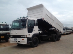 ขายค่ะ HINO PROFIA เครื่อง P11C 320 แรงรถเสร็จแล้วเรียบร้อย พร้อมทะเบียนเลยค่ะ