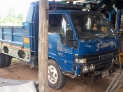 ขาย6ล้อดัมพ์ TOYOTA DYNA120 15B ดัมพ์5คิว หัวยกได้ เครื่งดี แชชซีสวยสภาพพร้อมใช้งาน เอกสารเล่มทะเบีย