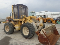 ขายรถตักล้อยาง KOMATSU WA150-1 (สภาพดีมาก ราคาถูก)