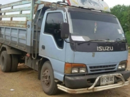 หกล้อ อีซูชุ NPR120 ดั้มสามมิตรปี42 สภาพดีสวยคู่เดิมทั้งคันพร้อมใช้งาน เอกสาร ทะเบียน ม.79 แจ้งเกิดไ