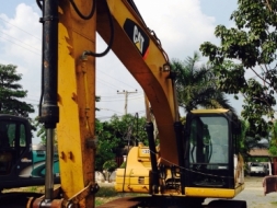 ขายขาดทุน!!รถแบคโฮ CAT320D-E 5000 ชม.