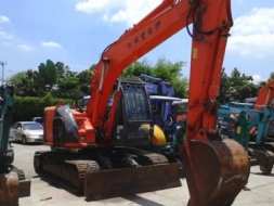 ขายรถขุด HITACHI รุ่น ZX 135 US