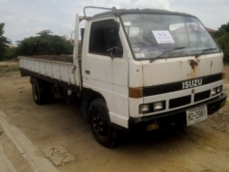 ##ขายหกล้อบันทุก ISUZU NPR59PU5 เครือ่ง 4BE1 ฝาดำ## พ.พาวเว่อ กะบะห้าเมตร ห้าง