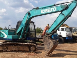 ขายดาว์น Kobelco Sk120 Mark  3 เครื่องดี ปั้มดี ไฟฟ้าตัด (กล่องมี จอมี)  พร้อมใช้ แอร์มี  (เล่มทะเบี