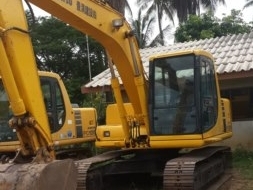 komatsu 120-6 สนใจโทร 092-3309229 อี๊ด สองห้อง