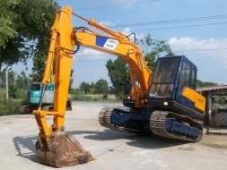 ขายด่วนรถเเม็คโครKOBELCO SK100-มาร์คทูเทียมเท่า120รถนอกนำเข้ายังไม่เคยใช้งานเมืองไทยเลย