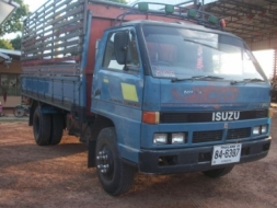 ISUZU NPR115 รถห้างแท้ รถสีเดิม เครื่องดี ขับดี ครัทซีสวย รถพร้อมใช้งาน