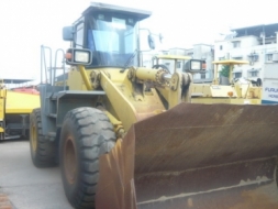 รถตักล้อยาง Komatsu WA350-3E รถเก่านอกนำเข้าจากญี่ปุ่น ขนาด 3 คิว พร้อมลุยงาน 087 900-0077