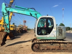 ขายรถแบคโฮ KOBELCO SK115SR สภาพสวยพร้อมใช้ นำเข้าจากญี่ปุ่น มีVDOการทำงานครับ