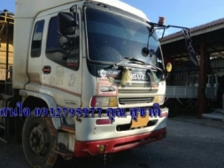 รถบรรทุก 10 ล้อหัวลาก+หางพื้นเรียบ  ยี่ห้อ ISUZU  ขนาดแรงม้า 320 แรงม้า  ปี 2549