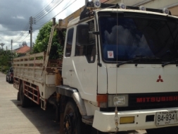 ขายบรรทุกหกล้อ MITSUBISHI FUSO ปี 45 ติดเครน TANADO 3 TON 4 ปลอก เครื่อง 195 แรงม้า