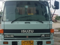 ขายหัวลาก ISUZU Rockky 195