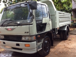 6ล้อดัม HINO 3H (195แรง)แท้ ช่วงล้อ 3.8 ม.กระบะต่อใหม่ ขาย 760,000บาท (ศุภากร 081-4252943)