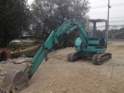 ขาย KOBELCO 50 UH เอกสารเล่มทะเบียน สภาพสวยพร้อมใช้ ราคาต่อรองได้ ติดต่อได้ที่คุณ อ๊อฟ พิจิตร 086-73