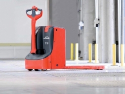 รถลากไฟฟ้า Pallet truck