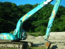 Kobelco SK200LC-3 บูมยาว 15 เมตร สภาพสวยมาก ถึงไทยเร็ว ๆ นี้ครับ ไม่แพงครับ