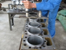 รับซ่อม รถขุด รถตัก รถบด รถปูยาง รถดันดิน รถเครน และเครื่องจักรในงานก่อสร้างทุกประเภท  -ซ่อมเครื่องย