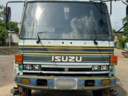 ISUZU ร็อค 195 แรง 2 เพลาดั้ม รถสวย เครื่องดี หัวเดิมบางไม่มีผุ พร้อมลุยงานครับ