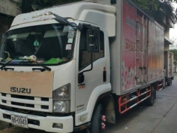 ISUZU FRR 210 แรงม้า5.5เมตร  ปี09 ตู้แห้ง3บาน วิ่งน้อย สภาพเหมือนใหม่