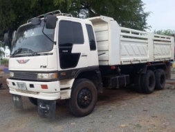 ขาย HINO 3M สองเพลาดั๊ม กระบะเหล็กสามมิตร รถปี 38