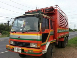 ขายFUSO FN215K เพลาเดียว ไม่ดั้ม เครื่องISUZU ROCK 175แรงม้า