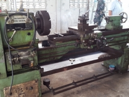 เครื่องกลึง 7 ฟุต 3 เพลา เกียร์บล็อก สภาพสวย ๆ เครื่องพร้อมใช้ ด่วน !!!! 89,000