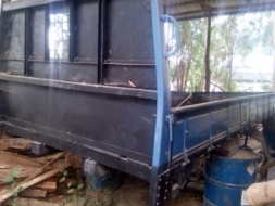 กระบะยกลงจากKS  ยาว5เมตรแชชซีกว้าง70cm