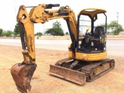 ขายรถแบคโฮ CAT 303 คอนโทรลสั้น ปั้มนิ้ว สภาพสวยพร้อมใช้ นำเข้าจากญี่ปุ่น