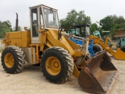 ขาย Komatsu 510 นำเข้าจากญี่ปุ่น 090-986-2521 อ๊อบ