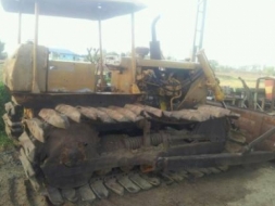 ขายรถแทรคเตอร์ CAT D4D ตีนเป็ดเครื่องฝาบางสวยพร้อมใช้ราคาถูก 195,000