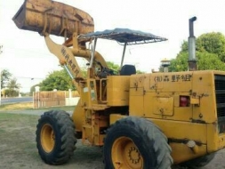 ขายรถตักล้อยางKOMATSU 510รถเก่านอกไม่เคยใช้งานในเมืองไทยราคา680,000