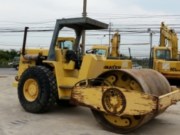 ขายรถบดอัดสั่นสะเทือนล้อเรียบ 10 ตัน BOMAG BW212D-2 รถเก่านอกนำเข้าจาก USA แท้ 100% สภาพสวย ไม่เคยใช