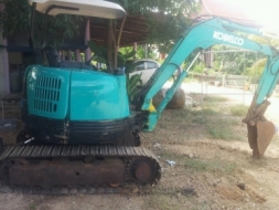 รถแบคโฮ Kobelco รุ่น sk 255R