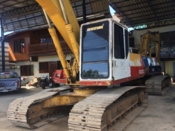 ขายรถแมคโค KOMATSU PC200-5 ไฟฟ้าเต็ม ทำงานดี สภาพสวย พร้อมใช้งาน