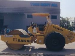 รถบดถนนสั่นสะเทือนล้อเรียบ SAKAI รุ่น SV520D