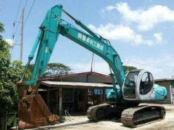 ขายรถแบคโฮKOBELCO sk200-5รถเก่านอกไม่เคยใช้ในเมืองไทย ราคา1,250,000 090-772-3710 098-539-6074