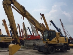 ขายรถขุดล้อยาง ขนาด 36 ตัน KOMATSU LZ360W