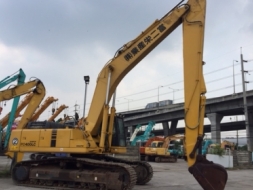 มาถึงแล้ว รถขุดขนาด 40 ตัน KOMATSU PC400LC-6