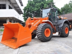 รถตักล้อยางWHEEL LOADER HITACHI ZW310