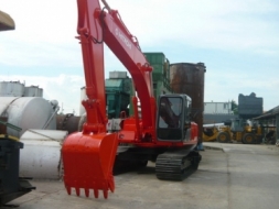 รถขุด Hitachi EX200-2-1283 รถเก่านอก นำเข้าจากญี่ปุ่น เพียง 1.2 ล้าน