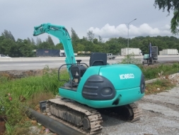 ขายkobelco  sk30---2  ปัมนิ้ว..คอนโทนสั้น..เก็บสีพร้อม