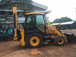 ขายรถJCB รุ่น 3CX-4WD รุ่นใหม่